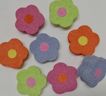 4 Cajitas de regalo de cartón en forma de flor, forrada con yute.