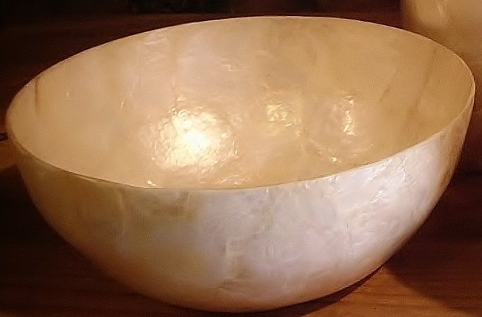 Bowl de nácar aprox 25x13 cms
