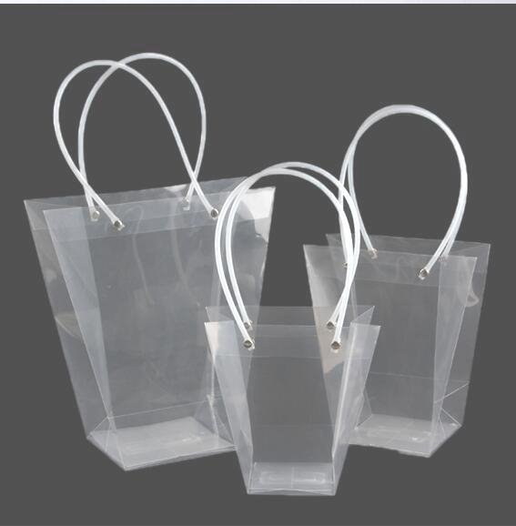 https://www.gramajeshop.com/wp-content/uploads/2012/09/518-9031-Bolsa-pot-en-plastico-transparente-con-asas-de-tubo.jpg