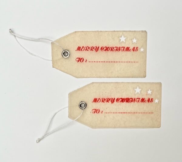 Etiquetas-colgantes-Navidad-pergamino-natural-rojo-regalos-botellas-gramajeshop-etiquegrama-valencia