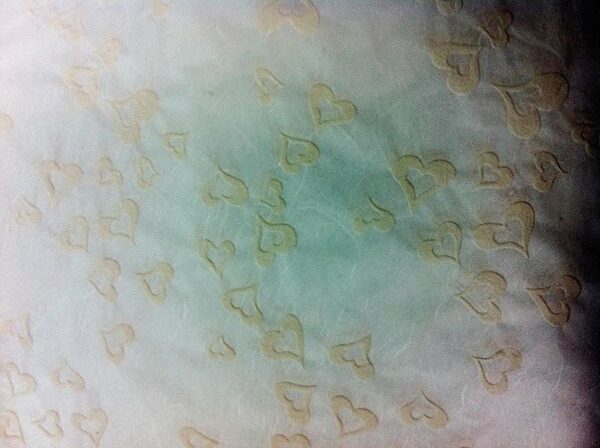 Papel corazones 70x100 C/2 uds