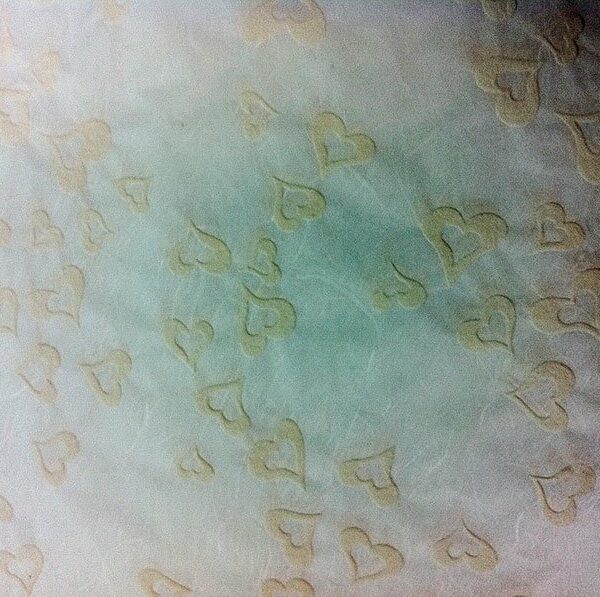 Papel corazones 70×100 C/2 uds