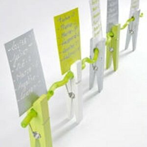 Pinza maxi de madera 22.5×4.5 cms. Varios colores