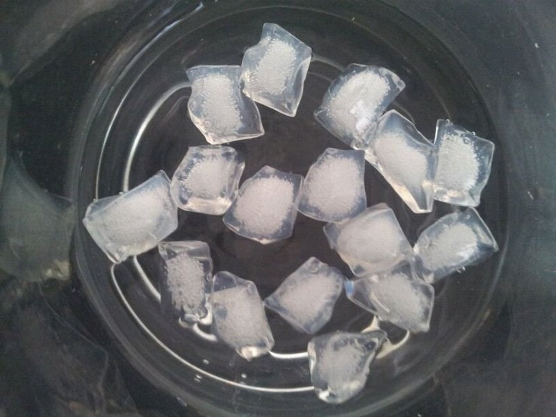 Caja de 140 hielos flotantes