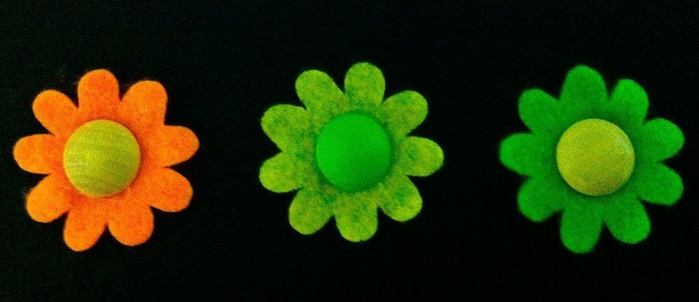 24 Flores de fieltro 3.5 cms.