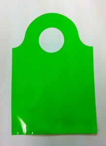 Bolsa de asa troquelada verde pistacho 16x25 C/50 uds.