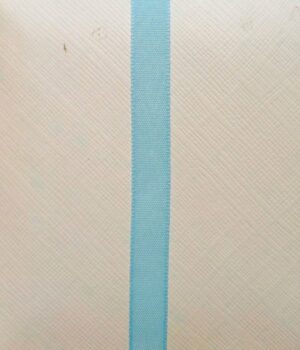 Cinta de regalo en algodón color azul bebé. 25 mm x 20 m
