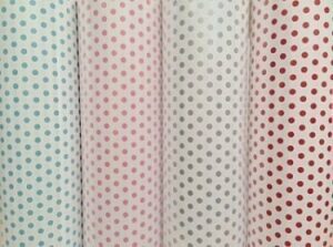 Bobina de papel de regalo, blanco con lunares. Varios colores
