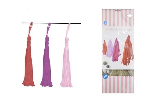 Guirnalda con borlas-tassel de papel. Tonos rosa-fucsia-rojo