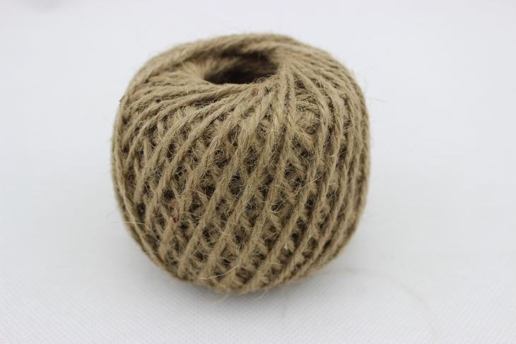 Cuerda / cordón de yute 250 grs/80 m. Natural