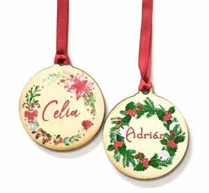 Bola-madera-pequeña-personalizada-corona-navidad-guirnalda-acebo