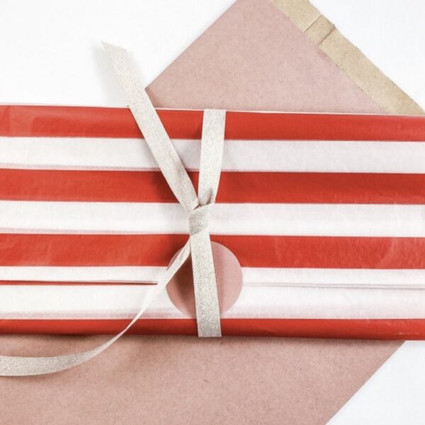 papel-seda-boutique-regalos-rayas-rojo-coral-etiquegrama-gramajeshop-valencia