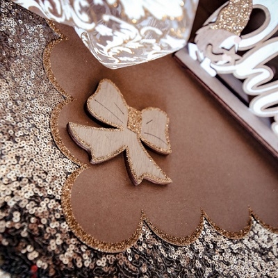 8 Salvamanteles de papel kraft con festón dorado