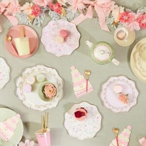 8 Platos de flores. Colección Laduree París de Meri Meri