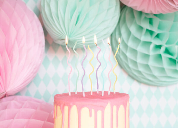 Velas-onduladas-colores-pastel-largas-tarta-cumpleanos-gramajeshop-valencia