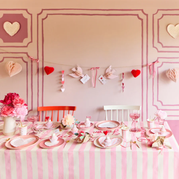 Guirnalda-San-Valentin-lazos-fiesta-gramajeshop-valencia-merimeri